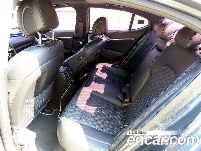 Genesis G70 2017 thumb 6