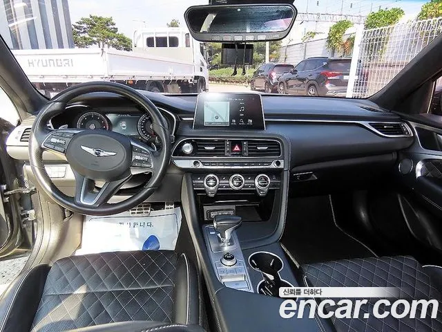 Genesis G70 2017 thumb 7