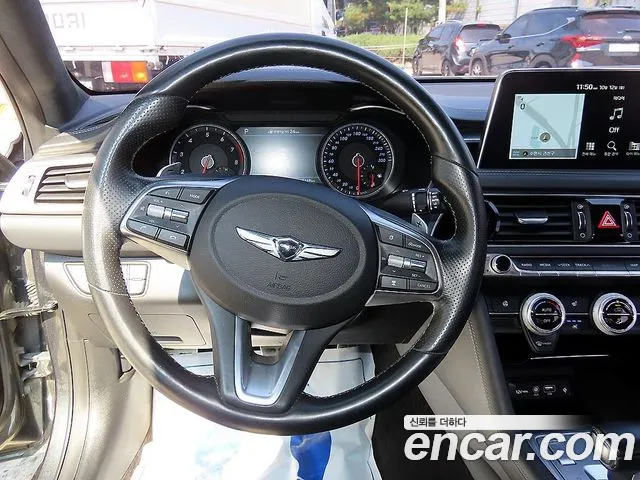 Genesis G70 2017 thumb 8