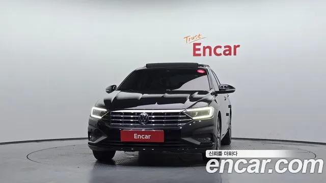 Volkswagen Jetta 2021 thumb 3