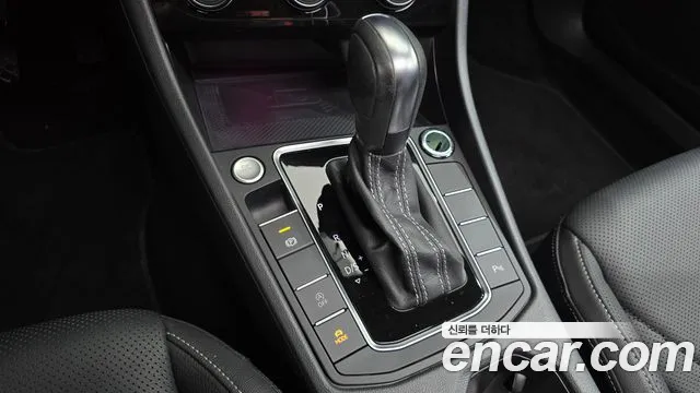 Volkswagen Jetta 2021 thumb 9