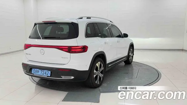 Mercedes-Benz EQB 2025 thumb 6