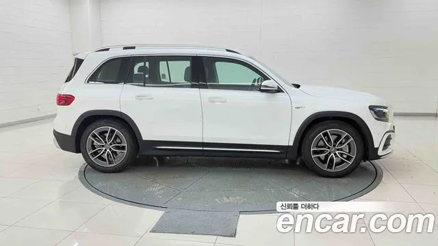 Mercedes-Benz GLB 2026 thumb 7