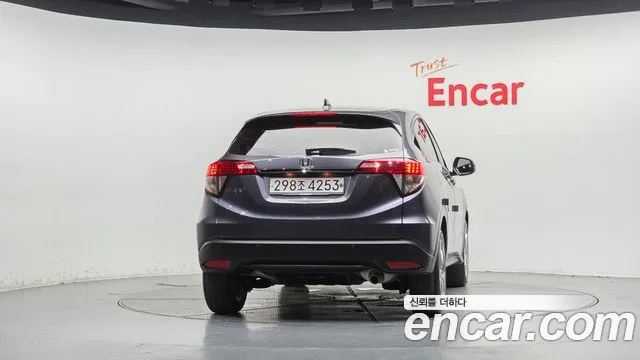 Honda HR-V 2019 thumb 3