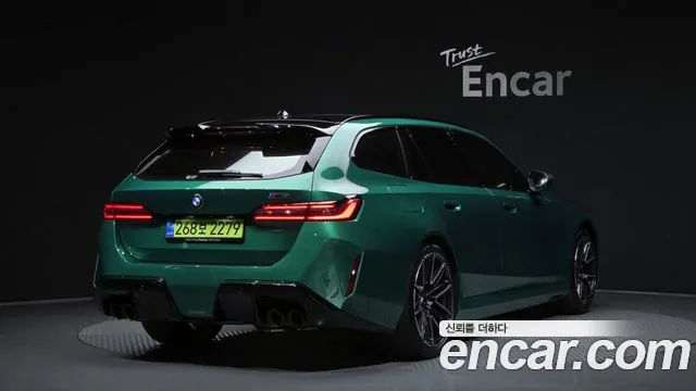 BMW M5 2026 thumb 2