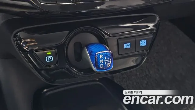 Toyota Prius 2021 thumb 9