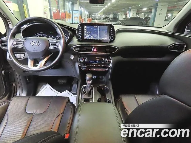 Hyundai Santa Fe 2018 thumb 10