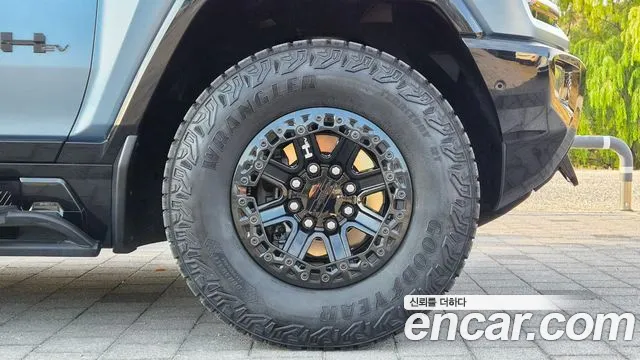 GMC Hummer EV 2024 thumb 6