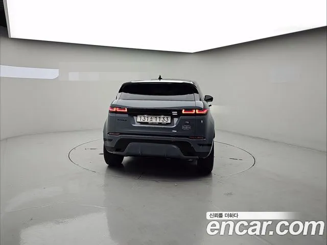Land Rover Range Rover Evoque 2022 thumb 2