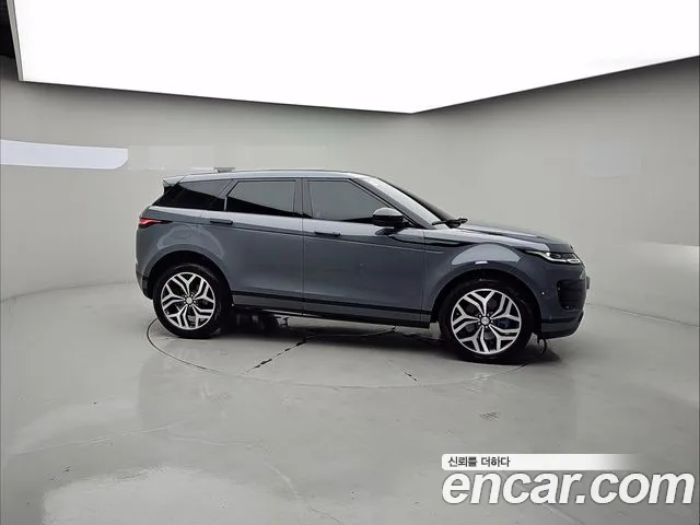 Land Rover Range Rover Evoque 2022 thumb 3