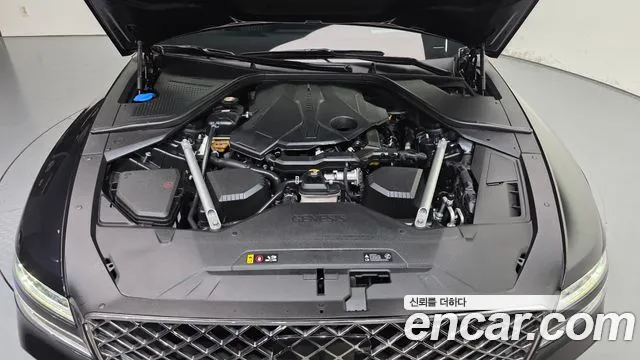 Genesis G80 2022 thumb 6