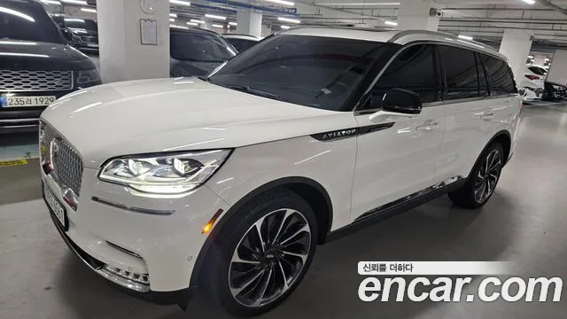 Lincoln Aviator 2021 thumb 2