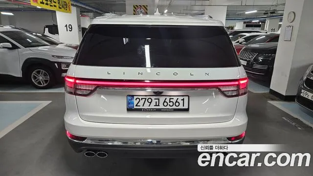 Lincoln Aviator 2021 thumb 4