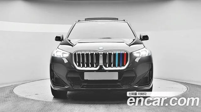BMW X1 2024 thumb 2