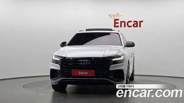 Audi Q8 2022 thumb 2