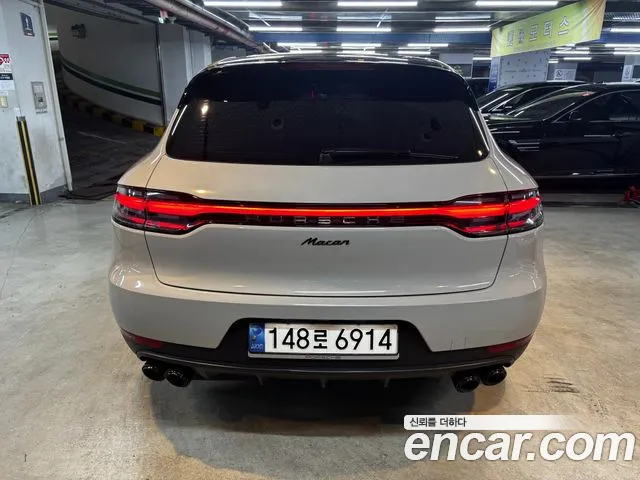 Porsche Macan 2019 thumb 3