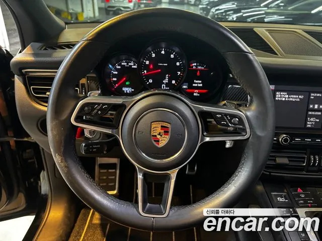 Porsche Macan 2019 thumb 6