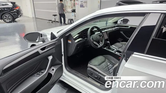 Volkswagen Arteon 2022 thumb 10