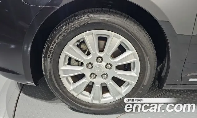ChevroletGMDaewoo Alpheon 2012 thumb 4