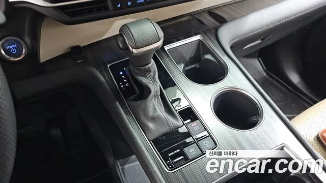 Toyota Sienna 2023 thumb 8