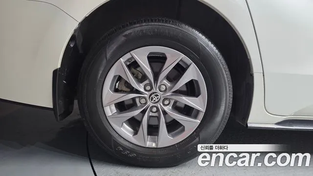 Toyota Sienna 2021 thumb 5