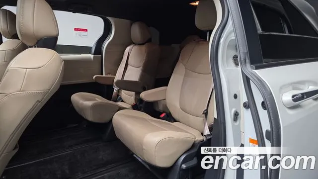Toyota Sienna 2021 thumb 11