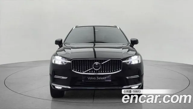 Volvo XC60 2024 thumb 2