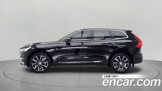 Volvo XC60 2024 thumb 3