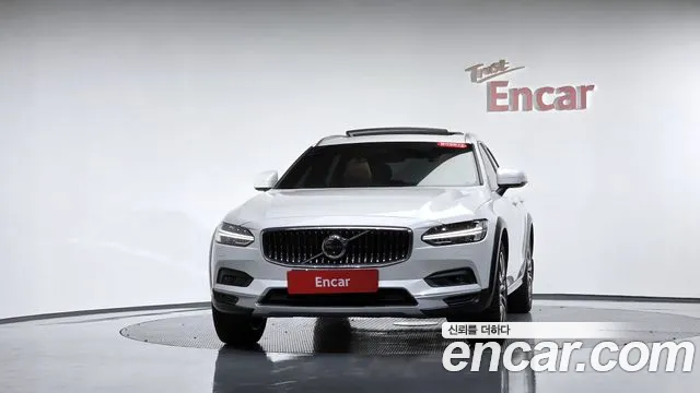 Volvo V90 2021 thumb 2