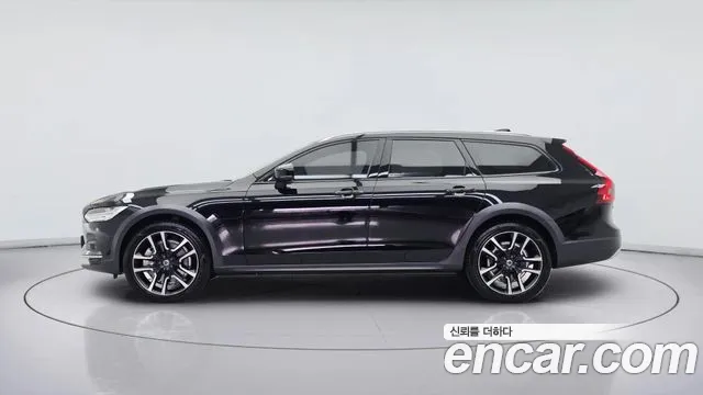 Volvo V90 2024 thumb 3