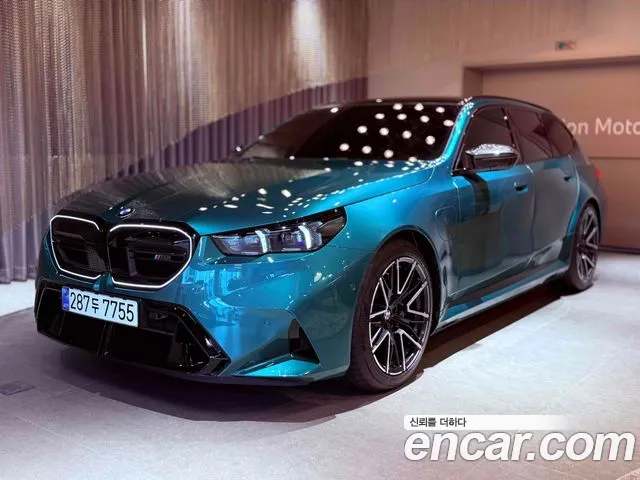 BMW M5 2026 thumb 12