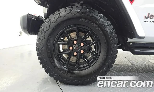 Jeep Wrangler 2024 thumb 5