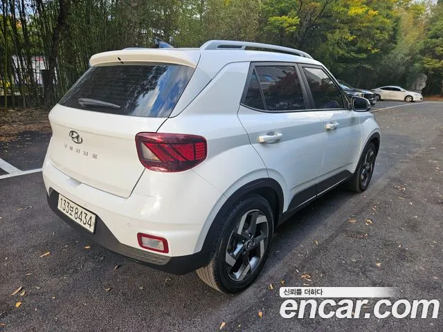 Hyundai Venue 2022 thumb 6