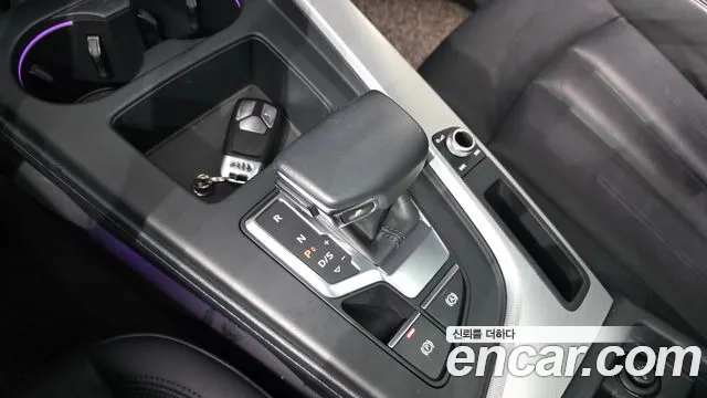 Audi A4 2021 thumb 9