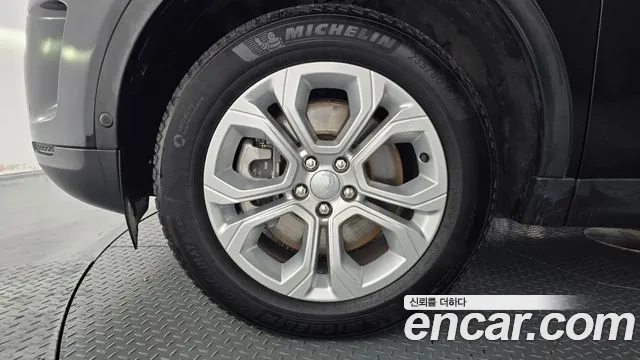 Land Rover Discovery Sport 2021 thumb 5