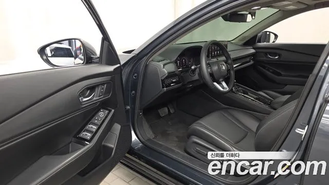Honda Accord 2023 thumb 10