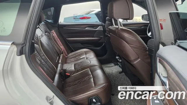 BMW Gran Turismo 2020 thumb 11