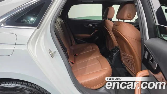 Audi A4 2021 thumb 12