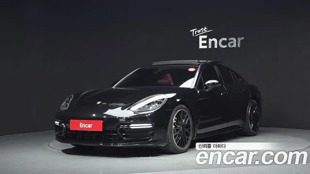 Porsche Panamera 2019 thumb 12