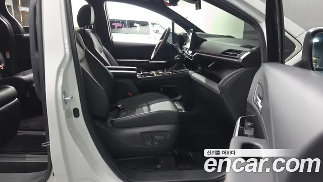 Toyota Sienna 2026 thumb 11