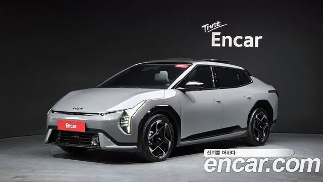Kia EV4 2026 thumb 10