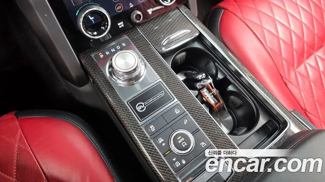 Land Rover Range Rover 2019 thumb 9