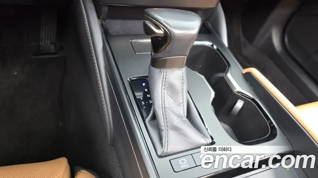 Lexus ES 2024 thumb 9