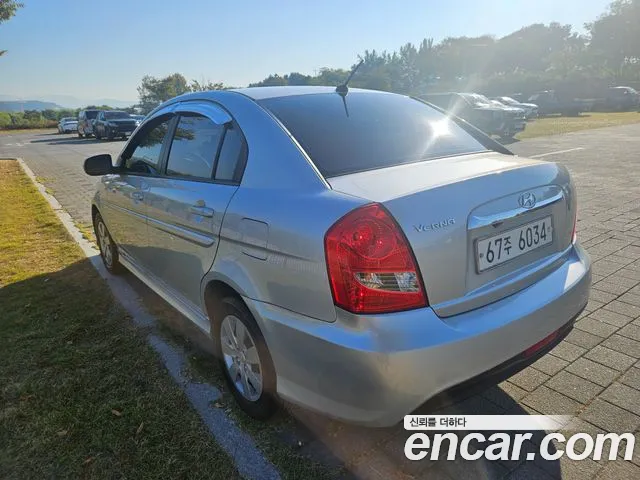 Hyundai Verna 2009 thumb 7