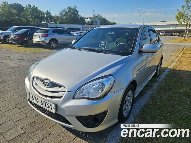 Hyundai Verna 2009 thumb 12