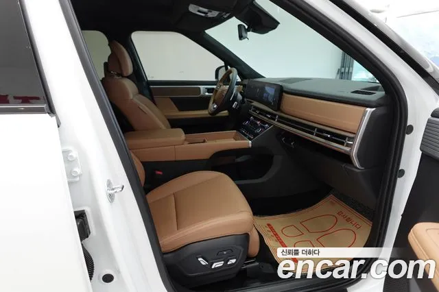 Hyundai Santa Fe 2023 thumb 9