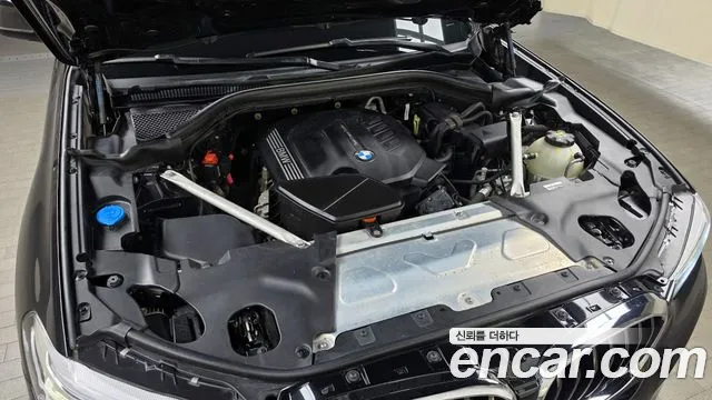 BMW X4 2021 thumb 6
