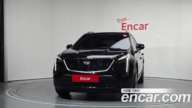 Cadillac XT4 2021 thumb 3