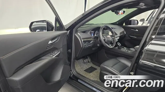 Cadillac XT4 2021 thumb 10
