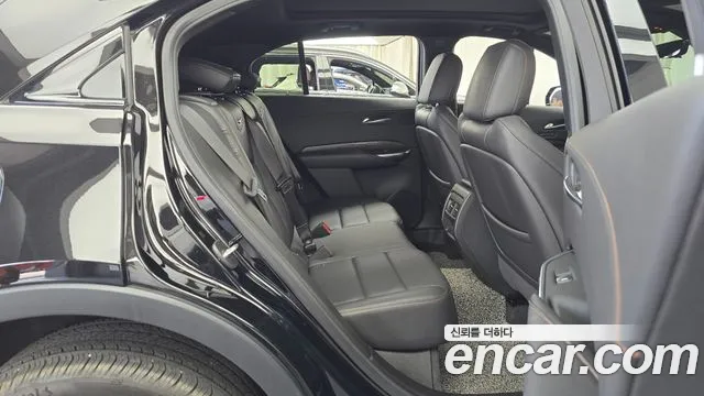 Cadillac XT4 2021 thumb 11